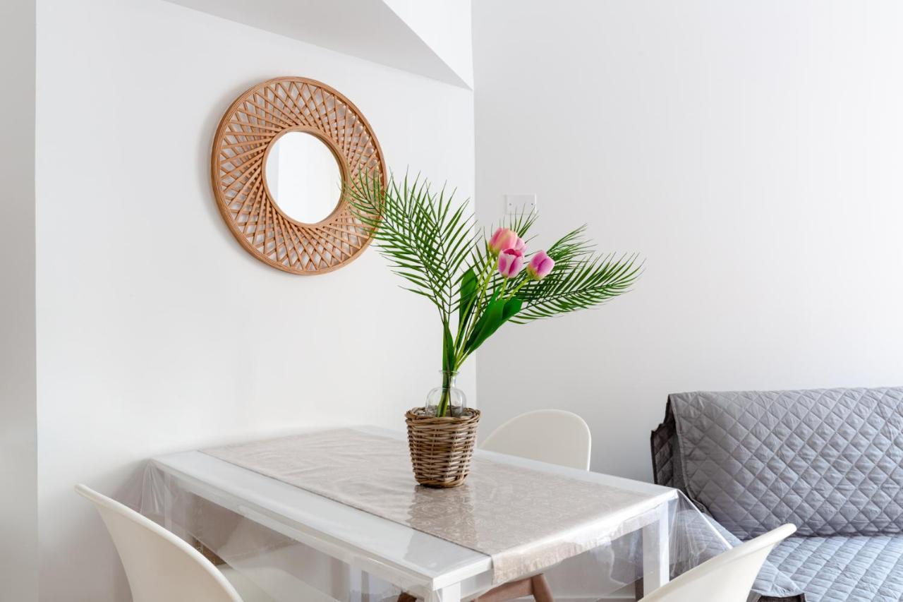 Fully Furnished Apartment-Treviso Center Luaran gambar